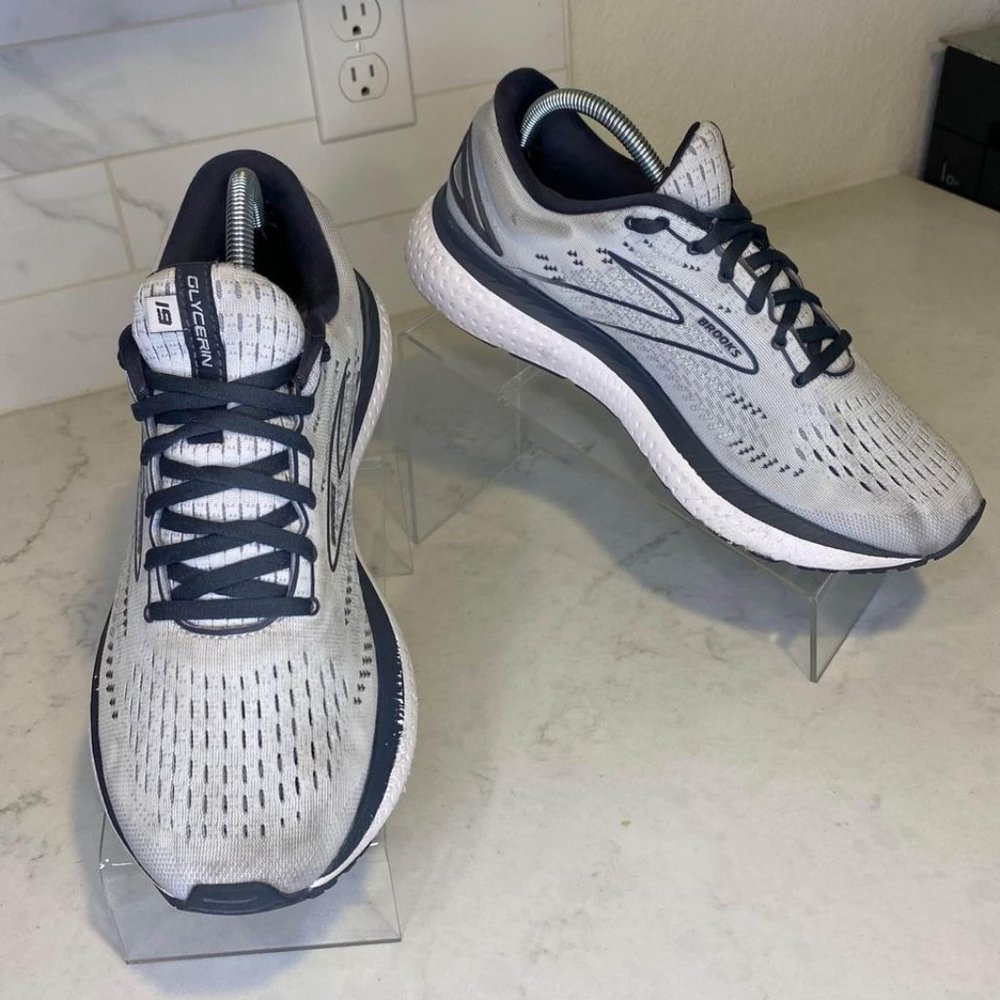 Elevate Your Run with Brooks Women's Glycerin 19, Size 11